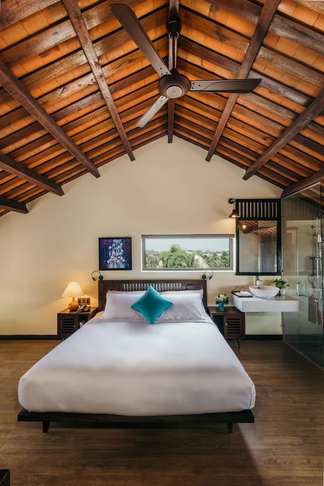 جناح فاخر بسرير كوين بإطلالة على النهر، La An Central Boutique Villa 8/10