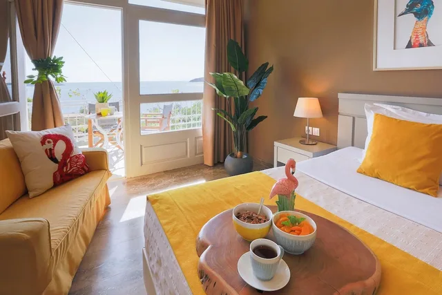 Superior, Ocean View, Irida Aegean View 3/4