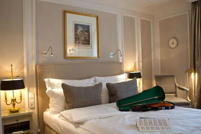 Superior, Double Bed, Garden Side، Munchen Palace 1/2