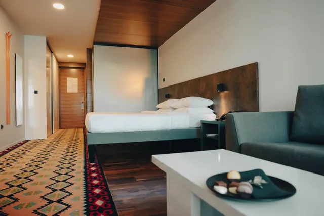 غرفة تنفيذية بسرير كينج بشرفة، Ibis Styles Sarajevo 4/6