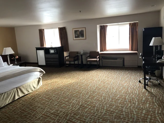 جناح استوديو بسرير كينج لذوي الإعاقة، Days Inn & Suites By Wyndham Spokane Airport Airway Heights 7/10