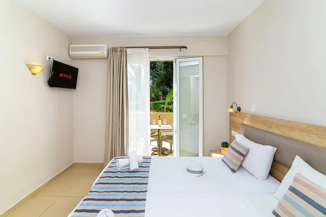 1 Bedroom, Superior, Apartment, Quadruple, 4 Beds, Theo Star Beach 3/10