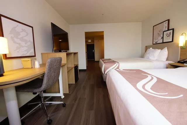 جناح بسريرين كوين مع أريكة، Quality Inn & Suites Georgetown - Seaford 3/10