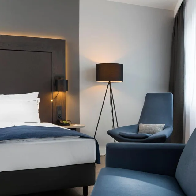 غرفة قياسية ثلاثية، HOLIDAY INN BERLIN CITY WEST 4/5
