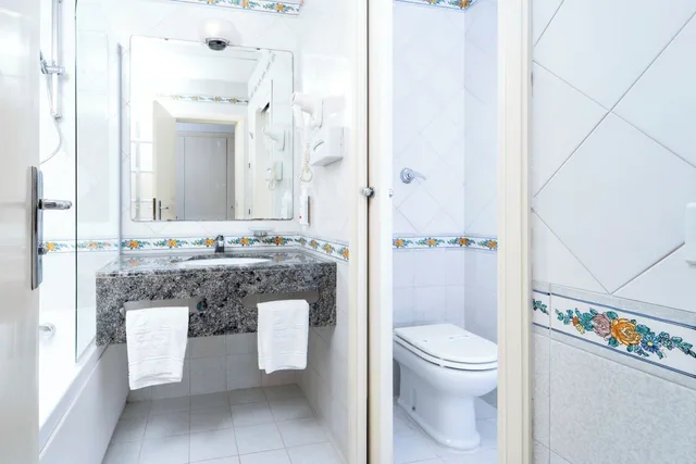 غرفة سوبيريور بسرير مزدوج بإطلالة على الحديقة، Regina Cristina Hotel 4/7