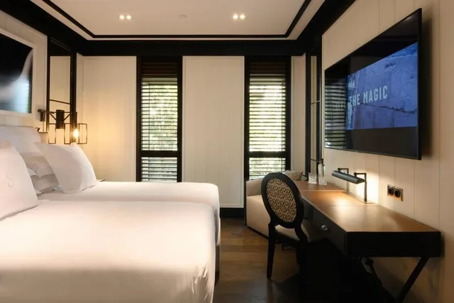 Basic, House, Queen Bed، Seventy Barcelona 1/7