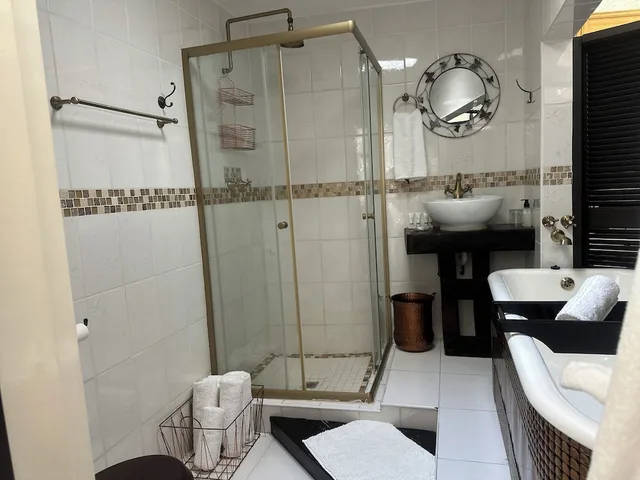 Vintage, Double Bed، Kiwara Guesthouse 9/9