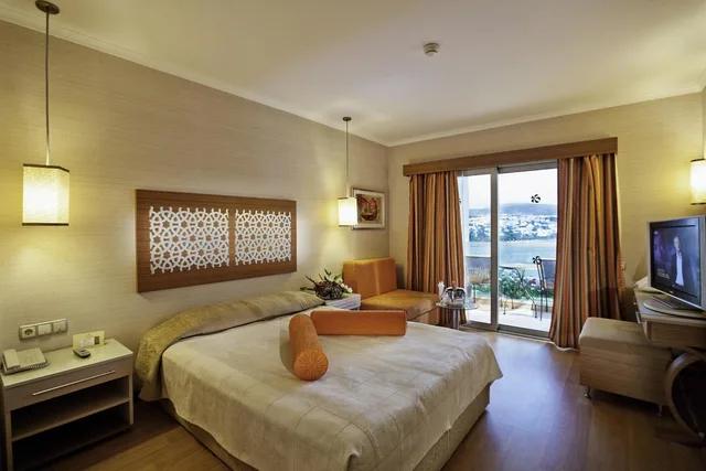 غرفة تُحدَّد عند الوصول، Royal Asarlik Beach Hotel 3/6