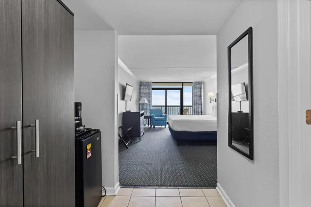Room, King Bed, Ocean Front، Grande Shores Ocean Resort 9/9
