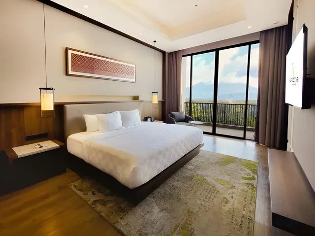 جناح جونيور، The Balcone Hotel and Resort 1/1