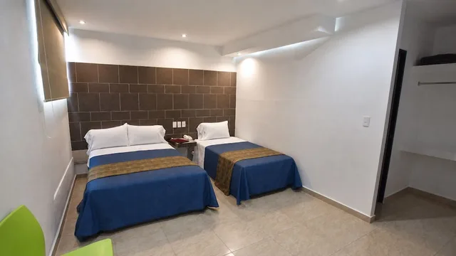 غرفة عائلية بسرير كينج وسرير فردي، First Inn Hotel and Business 6/10