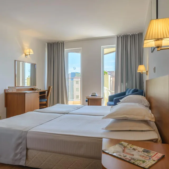 غرفة سوبيريور بسريرين منفصلين، Madara Park Hotel 4/9