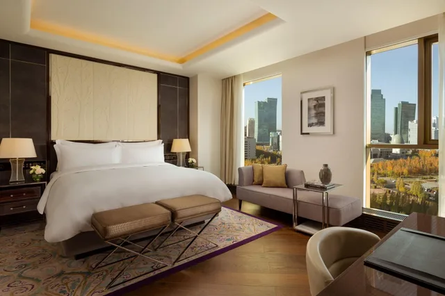 غرفة ديلوكس بسرير مزدوج، THE RITZ-CARLTON ASTANA 1/7