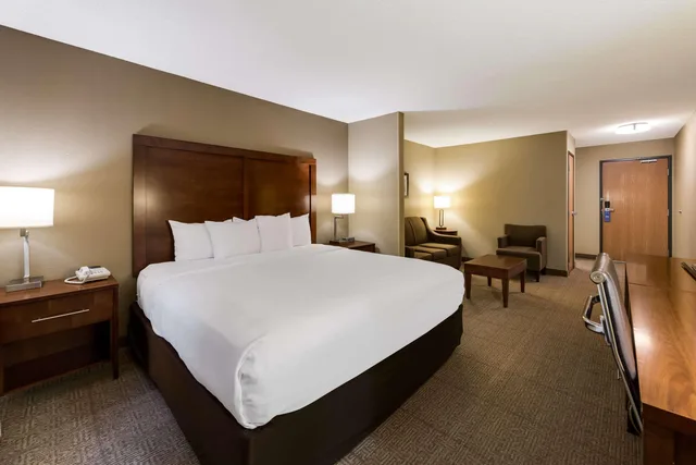 جناح بسرير كينج لذوي الإعاقة، Comfort Inn Wichita East 4/5