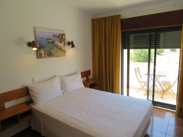 غرفة قياسية بسرير مزدوج بشرفة، Hotel Alcaide 1/2