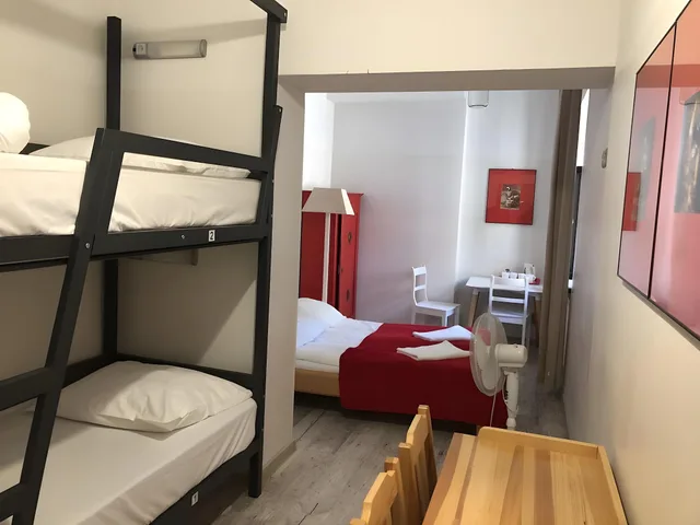 غرفة عائلية رباعية، Oki Doki Old Town Hostel 1/1