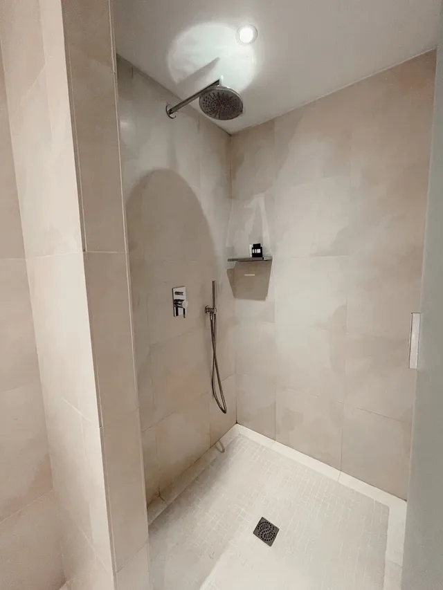جناح جونيور بسرير كينج، Maison Pic 7/9