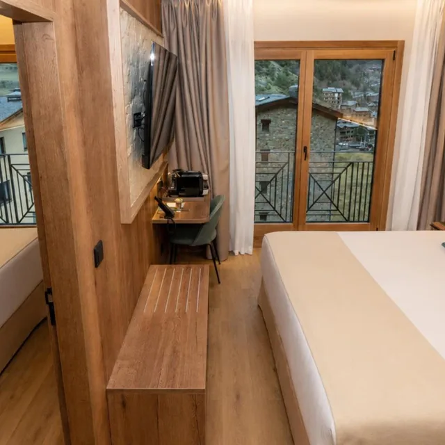 Room, Quadruple, Mountain View, Diana Parc Hotel 8/10