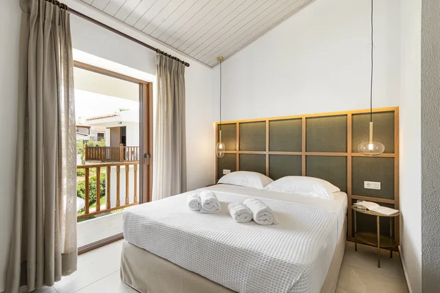 Garden, Junior, Residence، TRIKORFO BEACH 1/8