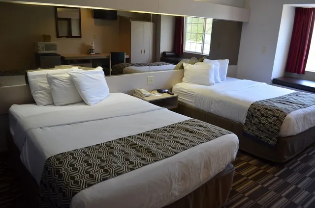 غرفة قياسية بسريرين كوين، Microtel Inn &amp; Suites by Wyndham Union City/Atlanta Airport 3/3