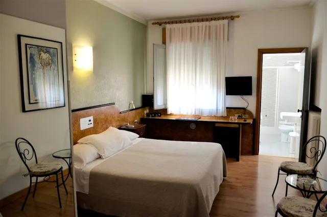 غرفة سوبيريور بسرير مزدوج، Cristina Hotel 1/7