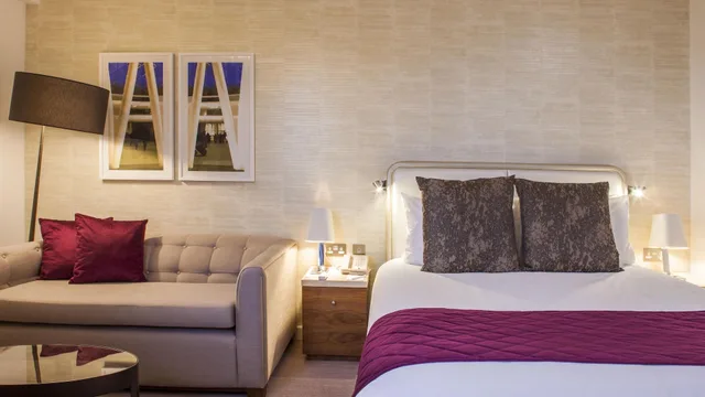 غرفة بريميوم بسرير كوين مع أريكة، Crowne Plaza London - Kings Cross 7/9
