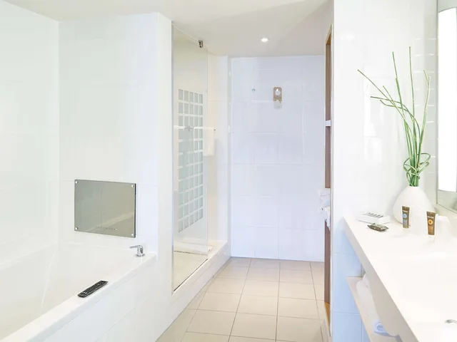 غرفة تنفيذية بسرير كينج، Novotel Liverpool Centre 4/4