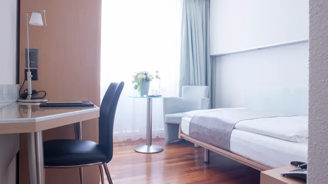 غرفة قياسية مفردة، Hotel Krone Unterstrass 1/7