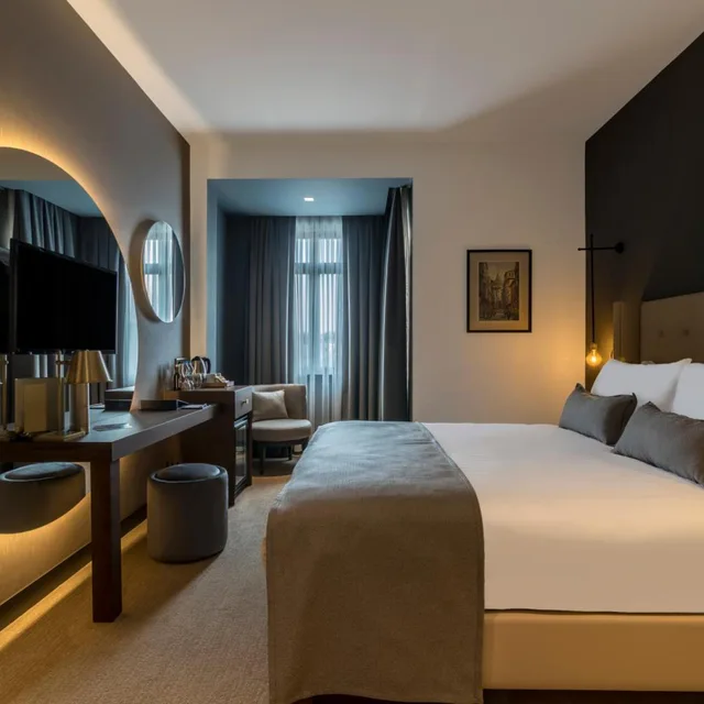 غرفة ديلوكس بسرير كينج وسرير كوين، Galata Times Boutique Hotel 3/5