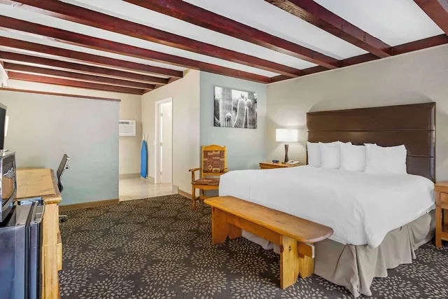 غرفة قياسية بسرير كينج لذوي الإعاقة، Best Western Mission Inn 3/7