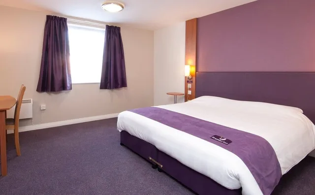 Standard, Double Bed, Accessible, Premier Inn London Euston 1/2