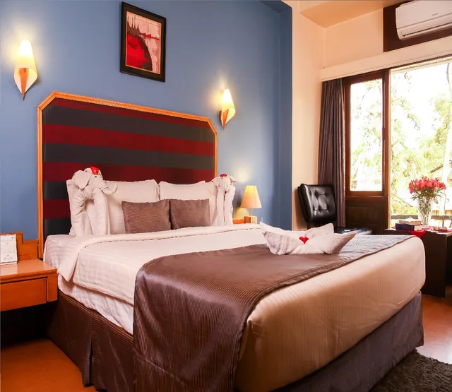 Boutique، Polo Towers, Shillong 1/2