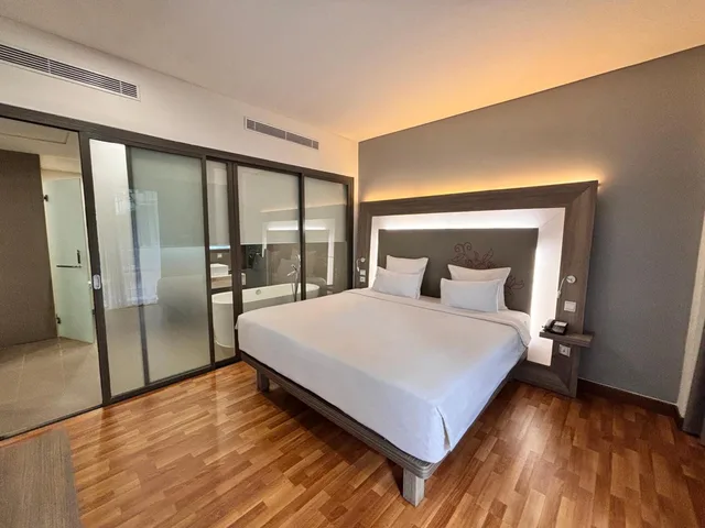 جناح سوبيريور، Novotel Banjarmasin Airport 6/10