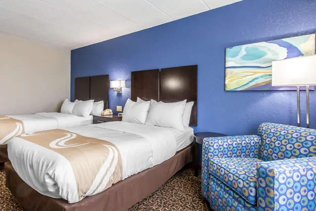 غرفة بسرير مزدوج لذوي الإعاقة، Quality Inn Milan Sandusky 2/2