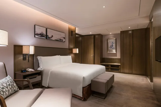 جناح ديلوكس بسرير كينج، Doubletree By Hilton Hotel Shiyan 2/3