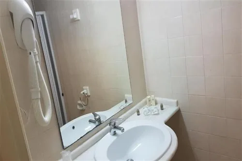 غرفة عائلية، GRAND HOTEL LAMEZIA 2/2