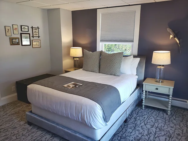جناح بسريرين كوين، Little Fig Hotel 1/2