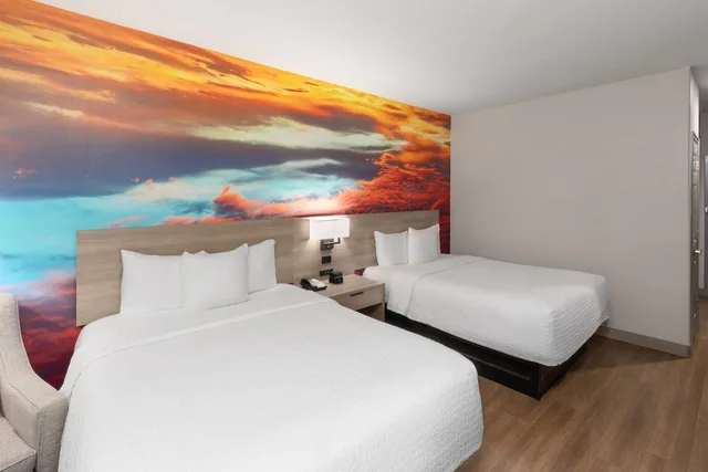 غرفة بسريرين كوين لذوي الإعاقة، La Quinta Inn & Suites by Wyndham Oklahoma City - Moore 4/8