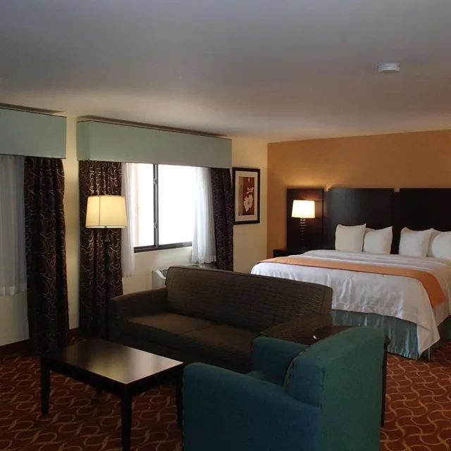Family Suite, Lux Hotel and Spa, Trademark Collection by Wyndham 2/3