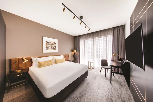 Master, Quadruple, 4 Beds، Vibe Hotel Sydney 1/2
