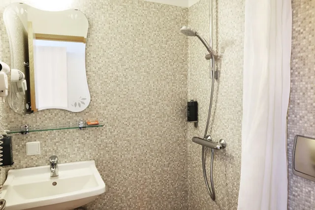 Standard, Double or Twin Bed, Fosshotel Lind 9/10