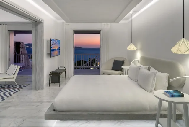 4 Bedrooms, Pool, Cosmopolitan, Maisonette، Mykonos Riviera Hotel And Spa 1/7