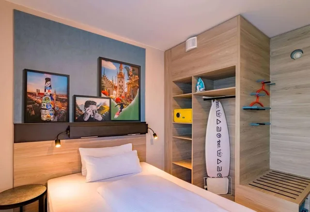 غرفة قياسية مفردة بسرير مزدوج، Ramada Encore by Wyndham Munich Messe 1/2