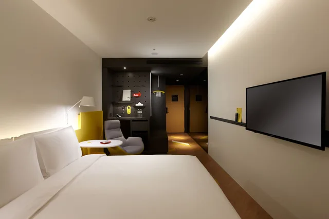 غرفة قياسية مزدوجة، The Place Taipei 2/3