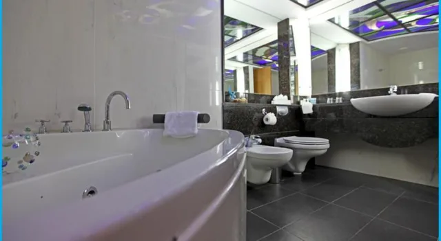 Room, Inland View، Poseidonia Beach Hotel Limassol 3/3