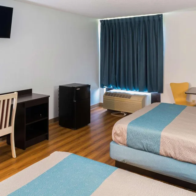 غرفة بسريرين كوين، Motel6 Richmond, IN 3/5