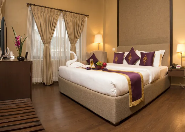Heritage, Queen Bed، Hotel Harmika 2/5