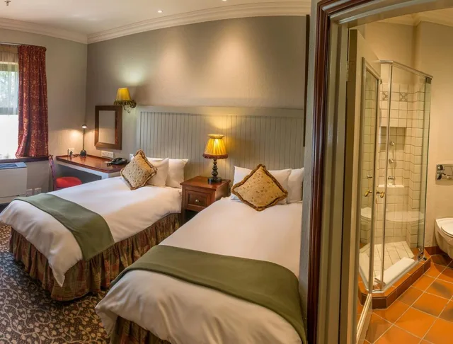 غرفة كلاسيكية بسريرين منفصلين، Frontier Inn 1/7