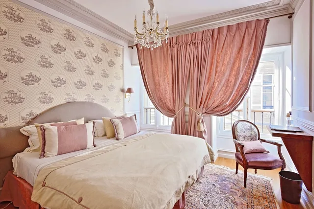 غرفة كلاسيكية، Victor Louis Villa 1/2
