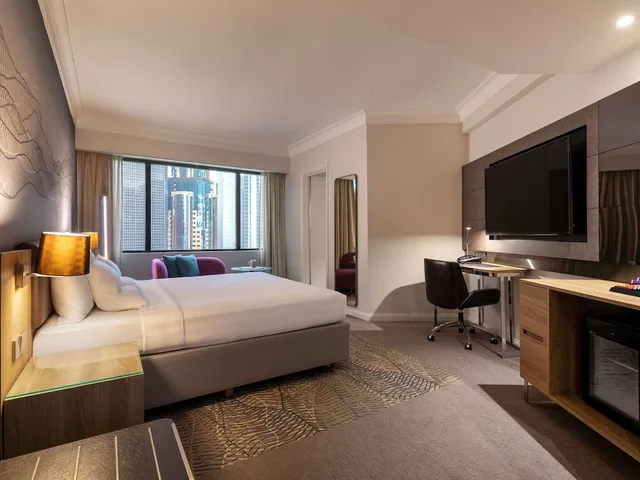 غرفة تنفيذية بسرير كينج، Novotel Kuala Lumpur City Centre 8/10